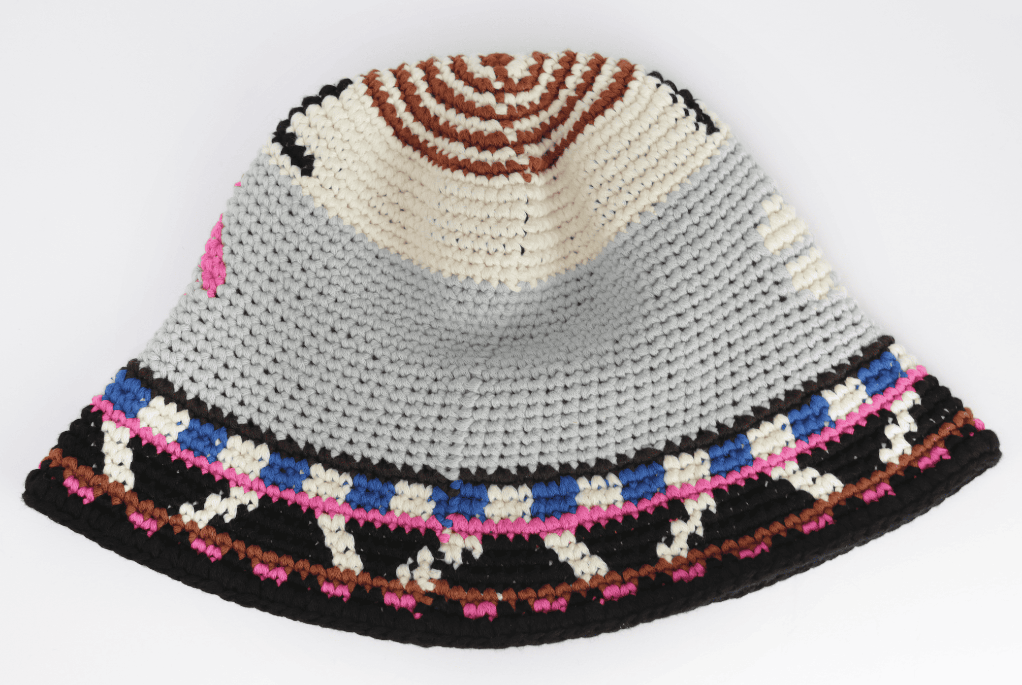 BUCKET HAT - Riccardo Rami Studio - immagine 2
