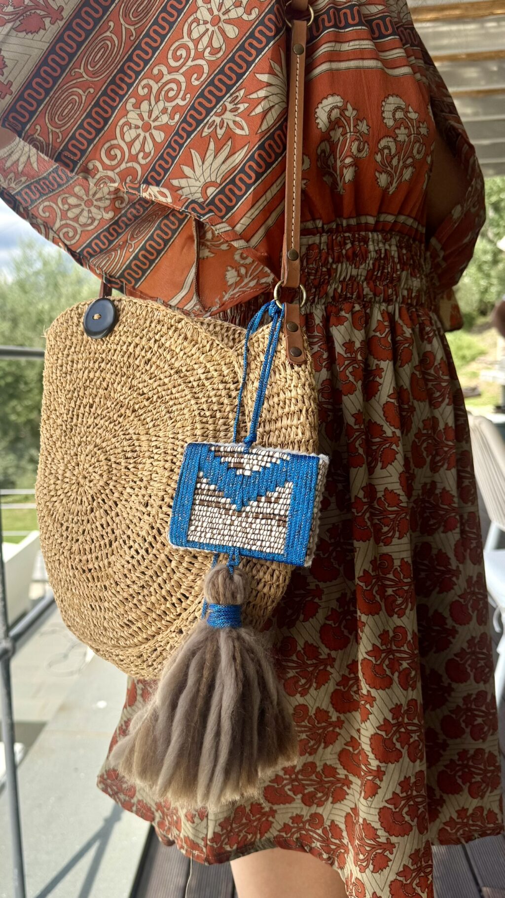 Tassel with customizable letter - Image 4