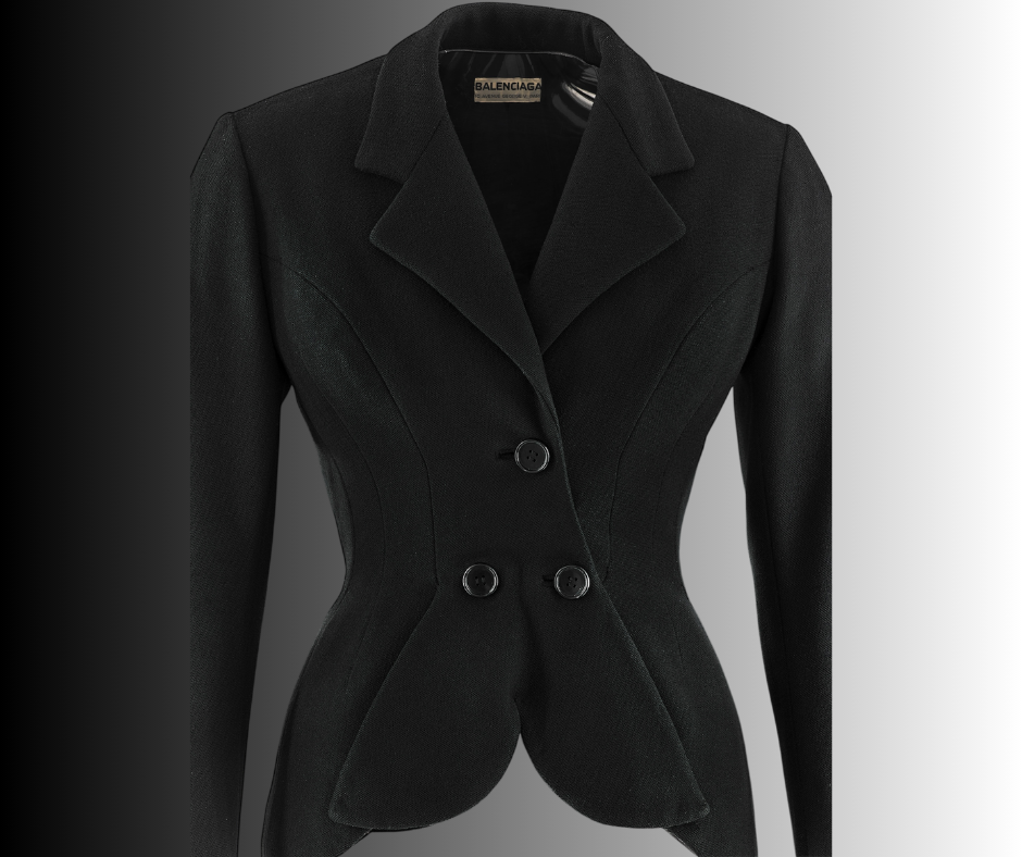 La complessa semplicità dell’arte di Cristóbal Balenciaga. Corso per comprendere la complessità dei tagli sartoriali dell'alta moda